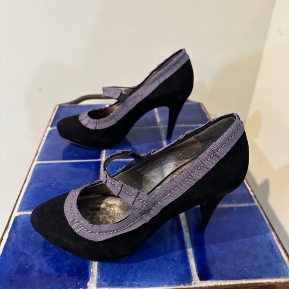 Boden Black Suede 4" Heels / Vtg. 40's Look Pumps w/ Grey Ribbon Trim sz 8 - Picture 8 of 10